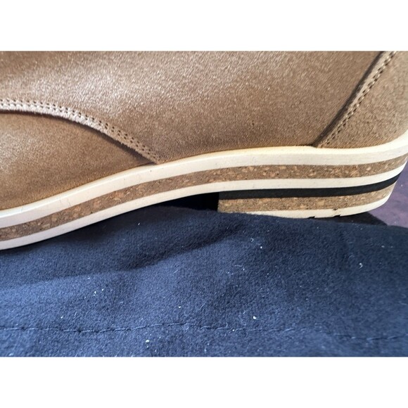 Robert Clergerie Paris Men’s Tan Suede Boot size New 10.5 U.S. 43.5 EU main image 12